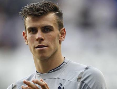 Bale Pakai Kostum Madrid Sebelum 18 Agustus
