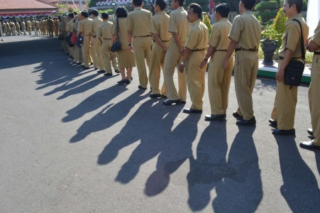 Ambon Kekurangan PNS