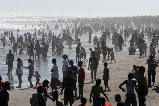 Libur Lebaran, Wisata Pantai Lebih Diminati daripada Gua