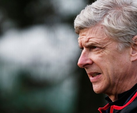 Arsene Wenger Kecewa Wasit