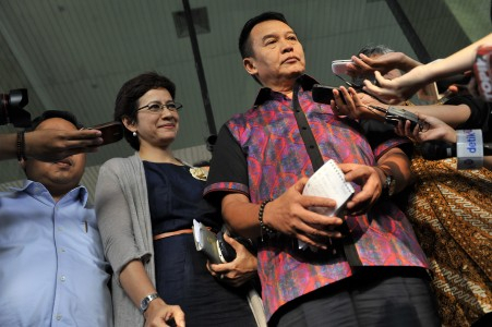 Komisi Pertahanan DPR Minta Data Calon Panglima TNI ke KPK