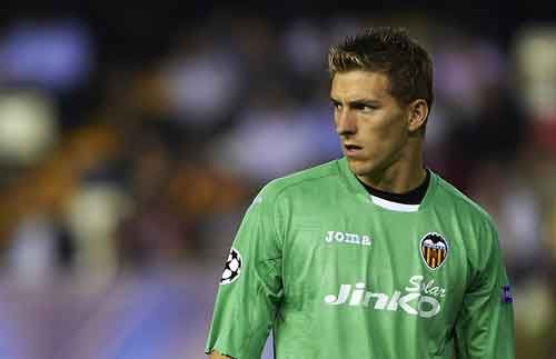 Arsenal Dekati Kiper Valencia Vicente Guaita