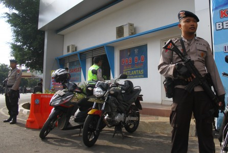 Hadapi Teror, Polisi Surakarta Tetap Harus Berseragam