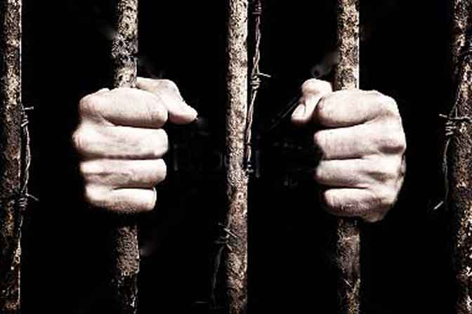 Petugas Sita Barang-barang Berbahaya dari Lapas Polewali Mandar