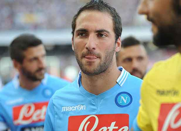 Higuain Kecelakaan Perahu Motor