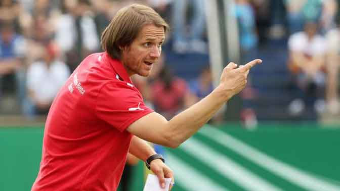 Thomas Schneider Pelatih Baru Stuttgart