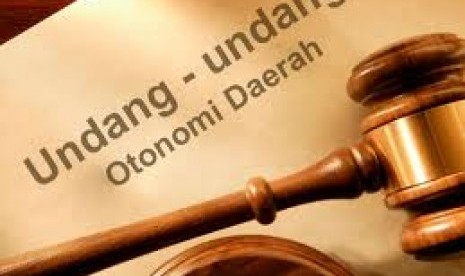 KPK Desak  Revisi Otonomi Daerah !