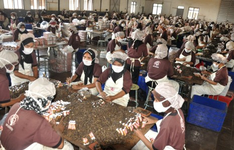 UMP 2014, Maksimal Naik 10 Persen