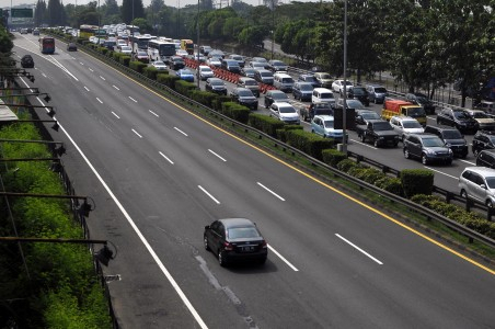 YLKI:  Revisi Aturan Kenaikan Tarif Tol !