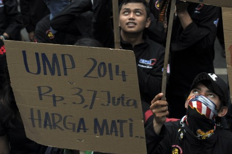 Buruh Bekasi Tuntut UU BPJS Segera Berlaku