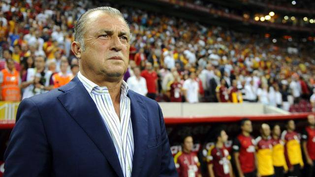 Fatih Terim Perpanjang Kontrak di Galatasaray