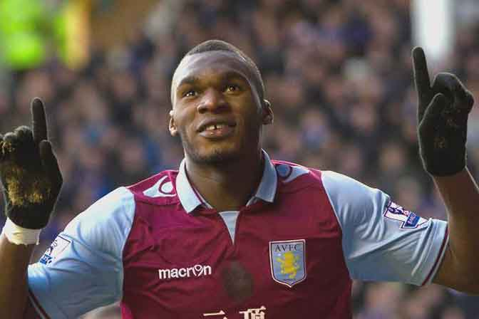 Man United Incar Penyerang Aston Villa