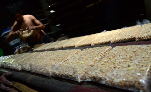 Ketimbang Mogok, Produsen Tempe di Banyuwangi Pilih Naikan Harga