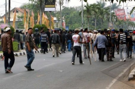 Polisi Janji Usut Kasus Bentrok Warga di Jember