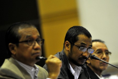 Busyro Muqoddas: Kasus Century Rumit