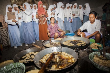 Indonesia, Negara Padat Penduduk Tapi Minim Usahawan