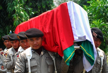 Kompolnas : Jaringan Penjahat Bersenjata Api Berkeliaran