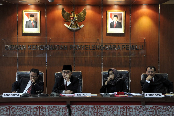 Tunjuk Istri Jadi Staf, Ketua Panwaslu Samarinda Langgar Kode Etik