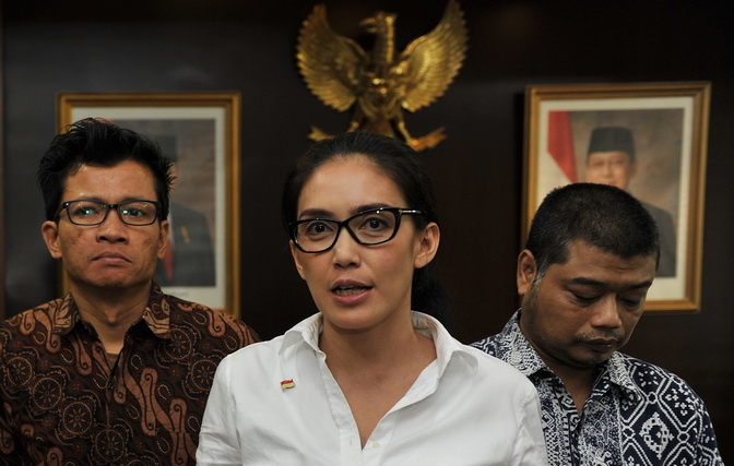 Petisi Pembebasan TKI Wilfrida Diserahkan ke DPR