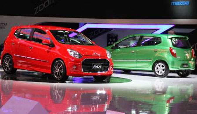 Aturan Sanksi Mobil Murah Masih Digodok Pemerintah