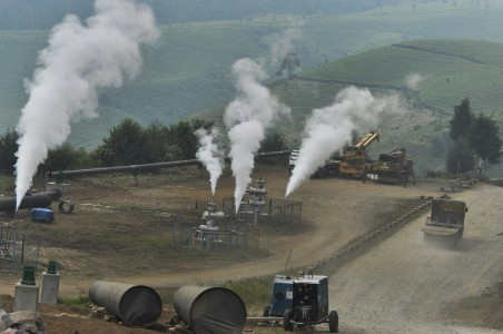 Daerah Harus Bantu  Percepat Pengembangan Energi Geothermal