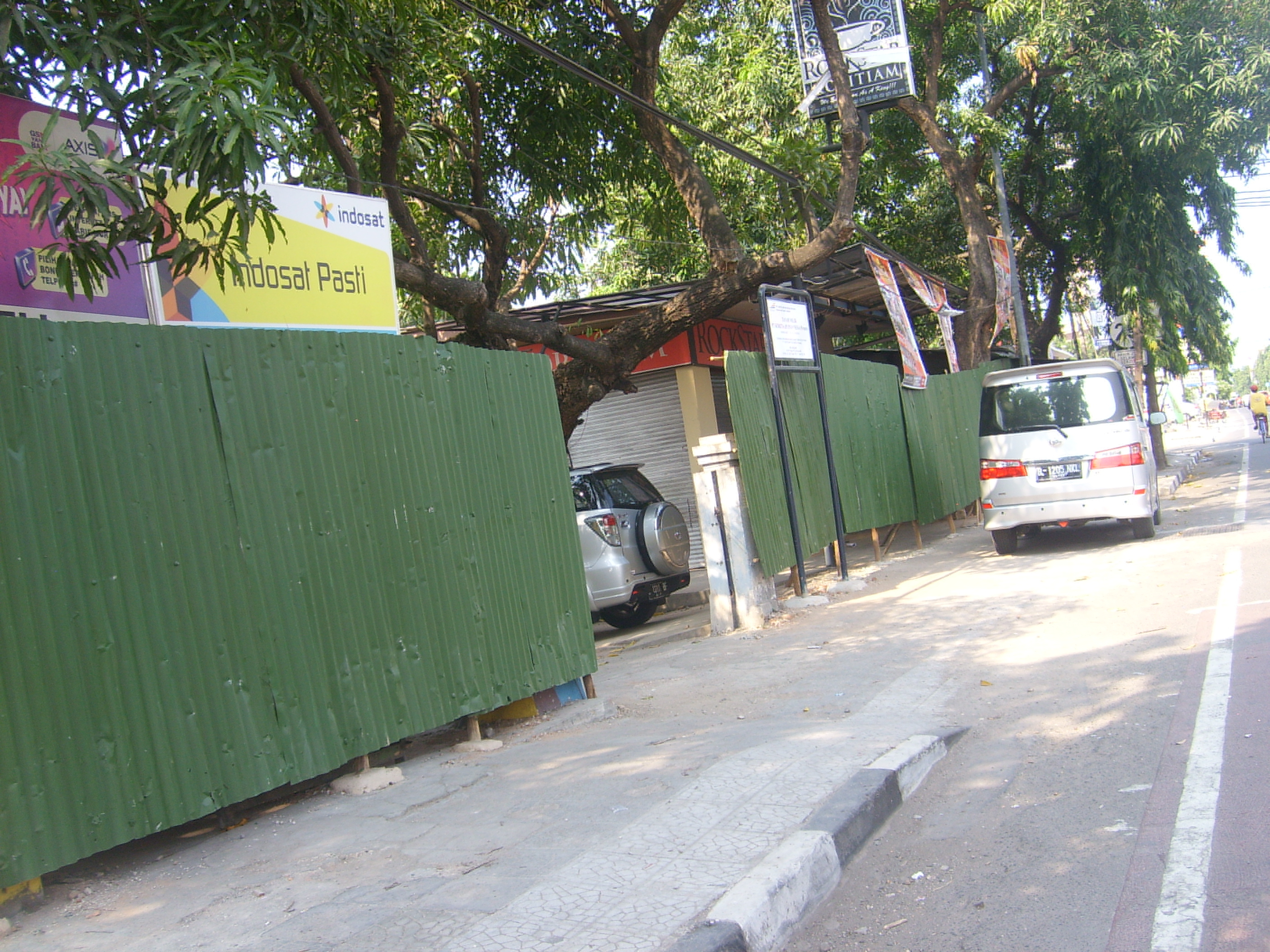 Manajemen dan Pensiunan PT KAI Rebutan Rumah Dinas