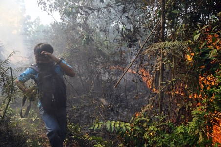 Lagi, Titik Api Marak di Kalbar