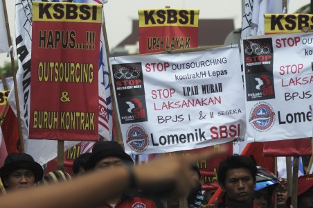 Buruh Belum Terima Salinan Putusan PTUN Bandung