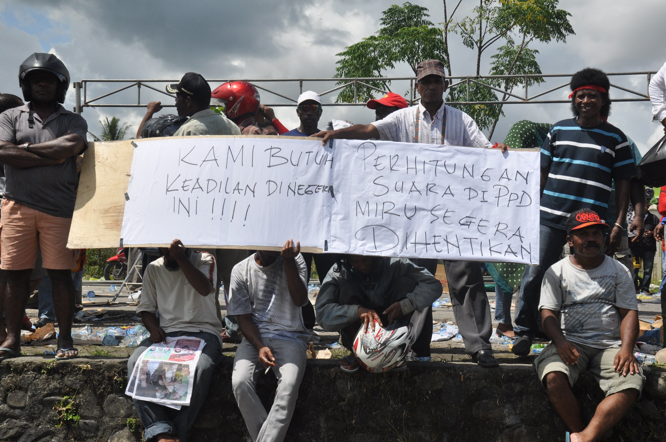 Alasan Pendemo Minta Pilkada Mimika Dibatalkan