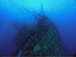 Hingga Kini Warmoond Masih Tenggelam di Laut