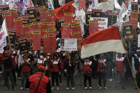 Ribuan Karyawan Alih Daya Jamsostek Terancam Menganggur