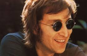 John Lennon: Antara Winston Churchill, Elvis Presley dan The Quarrymen (II)