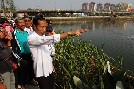 Jokowi : Jakarta Belum Punya Jurus Jitu Atasi Gelandangan dan Pengemis