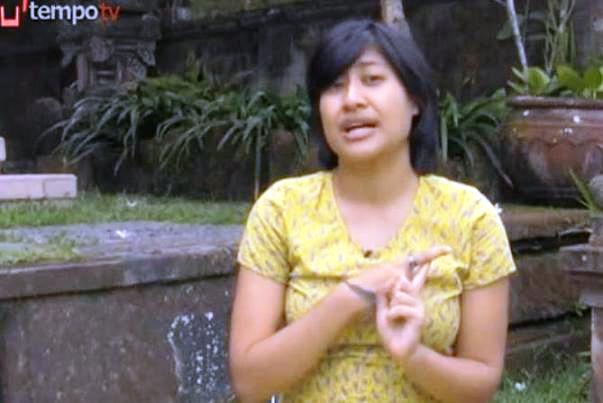 Seniman Khairani Barokka : 