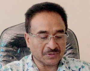 Berlatih Menenun di Rumah Pintar Kupang