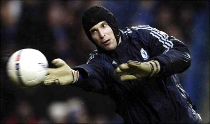 Ferguson Hampir Rekrut Petr Cech