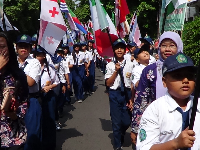 Lewat Pawai, Pelajar di Bogor Serukan Perdamaian