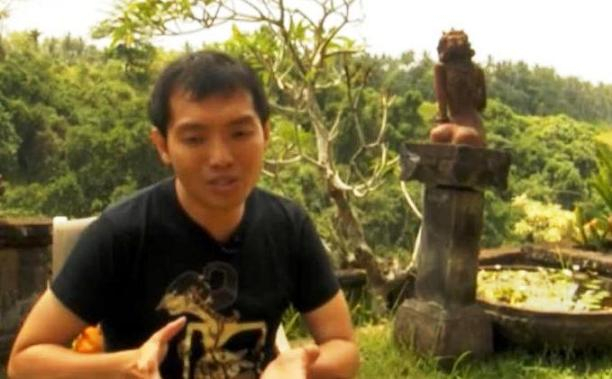 Agustinus Wibowo : 