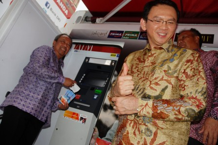 Ahok: Pengirim SMS SARA Provokatif Itu Bodoh