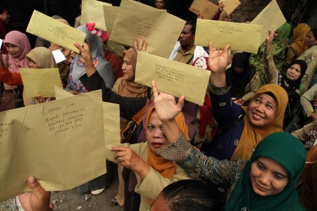 Winiati, 18 Tahun Jadi Guru Honorer dan Tak Bisa Ikut Tes CPNS
