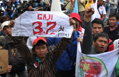 Jakarta Jadi Barometer Penetapan KHL di Daerah