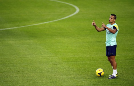 Barcelona Menangi Derbi Catalan