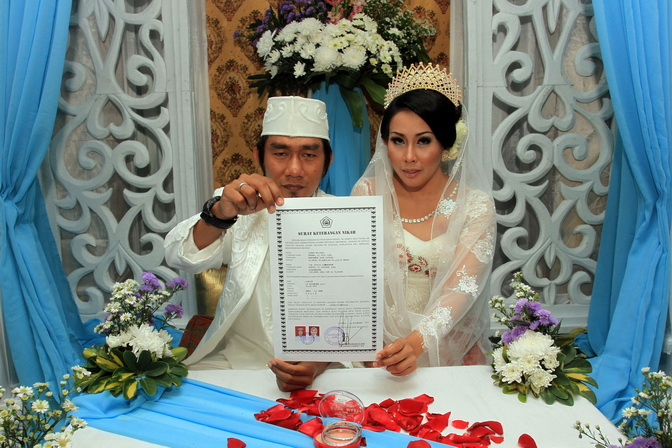 Atasi Kelangkaan, Pemerintah Kirim 19 Ribu Buku Nikah