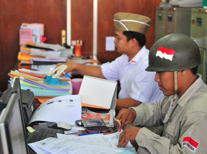 Kostum Pejuang ala PNS Pemkot Surabaya