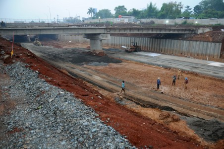 Tol Cikampek-Palimanan Kelar 2015