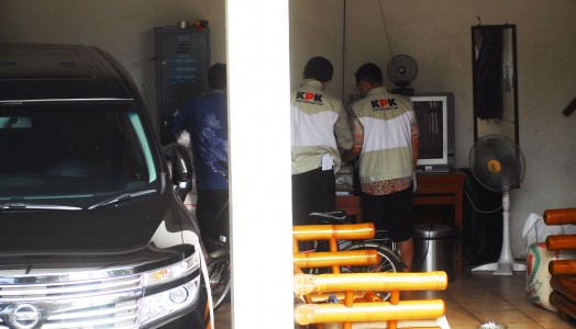Keluarga Anas Akan Pidanakan KPK