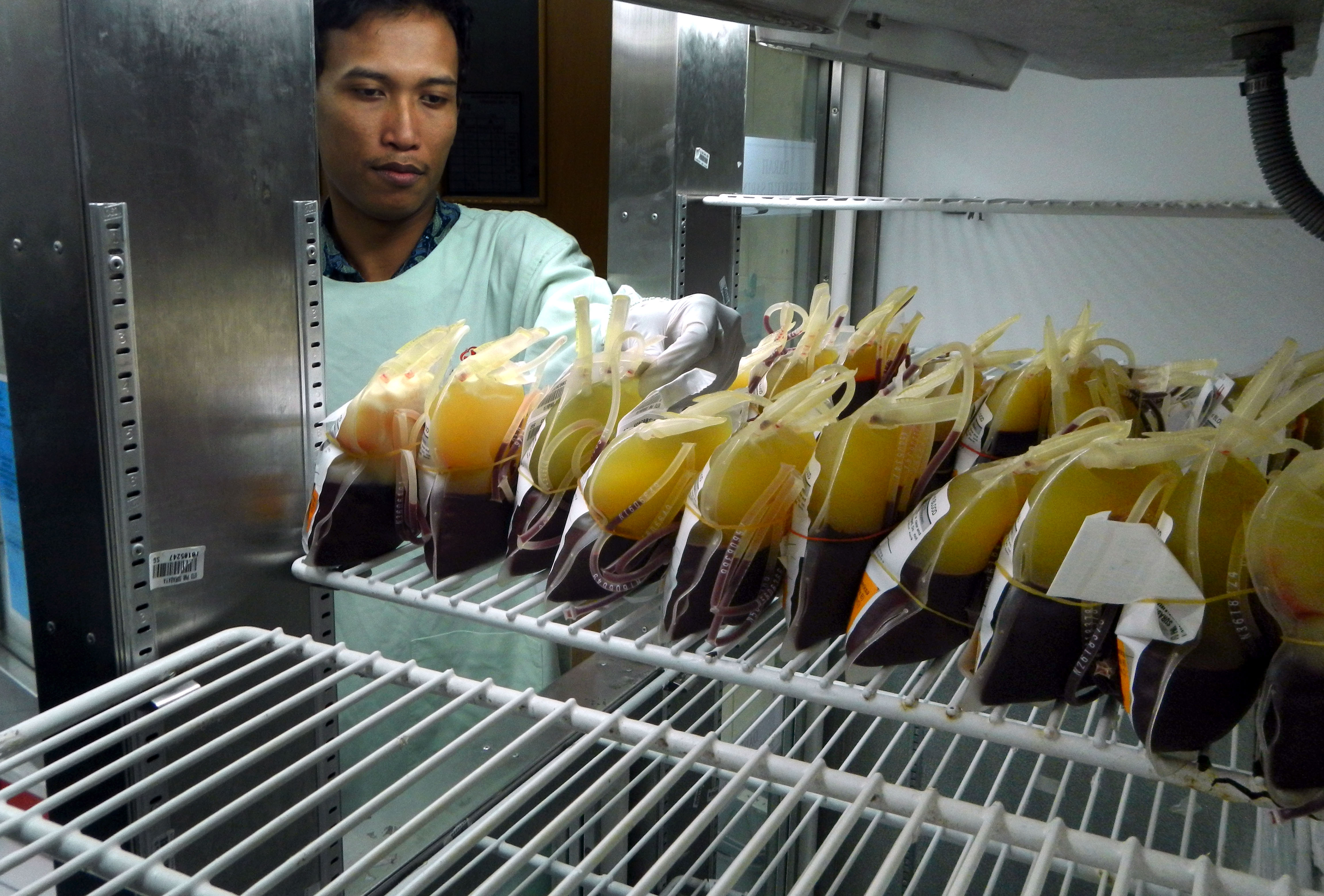 Stok Darah Minim, Gubernur Sulut Ajak PNS Rajin Donor