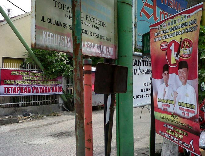 Masuki Masa Tenang, Bawaslu Riau Persilahkan Masyarakat Copot Spanduk