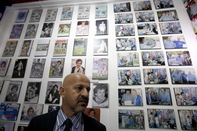 Pria Ini Bangun Museum Khusus Platini