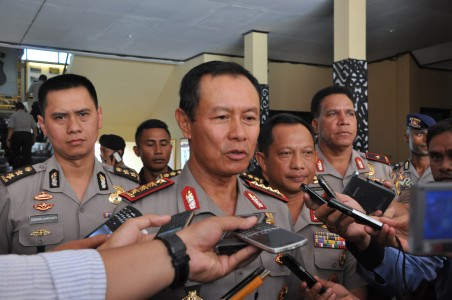Kapolri Naik Innova, Bawahan Harus Naik Bis